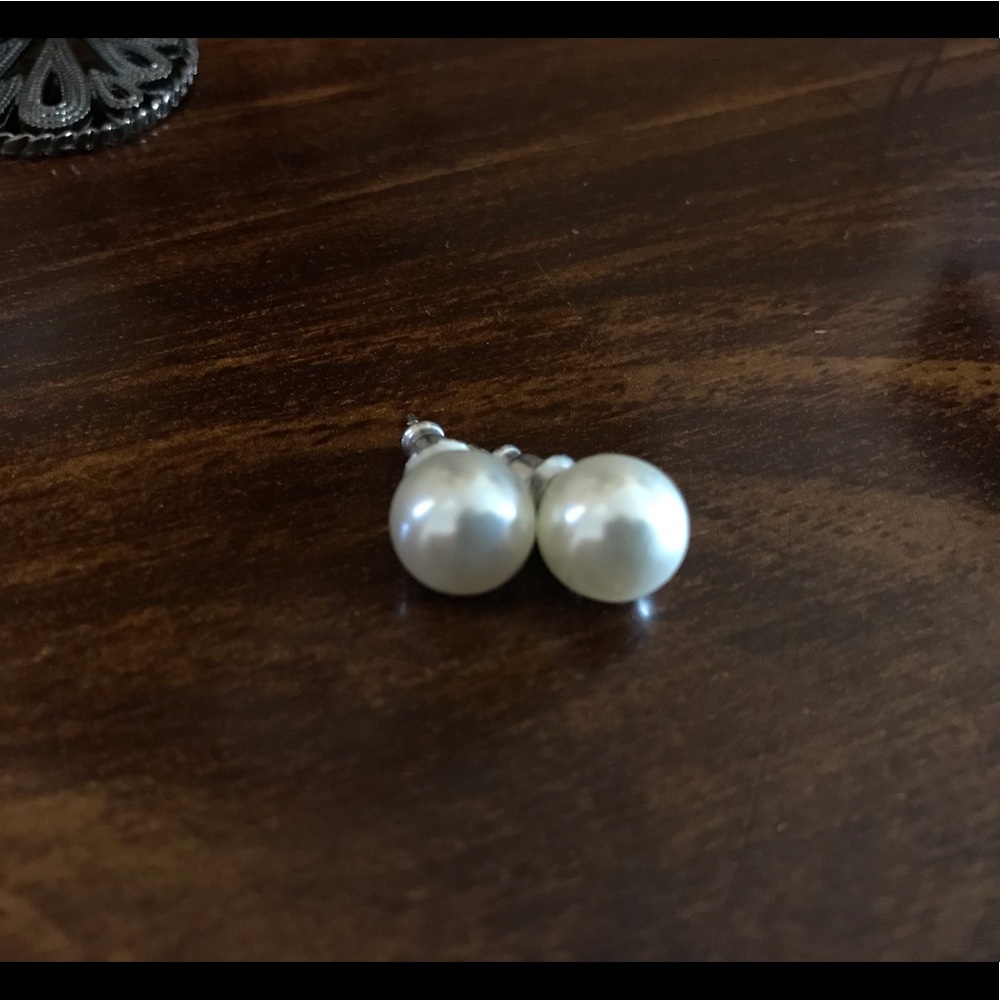 Oversized “Pearl” Earring studs